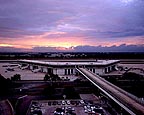 sunset/Tampa-International-Airport
